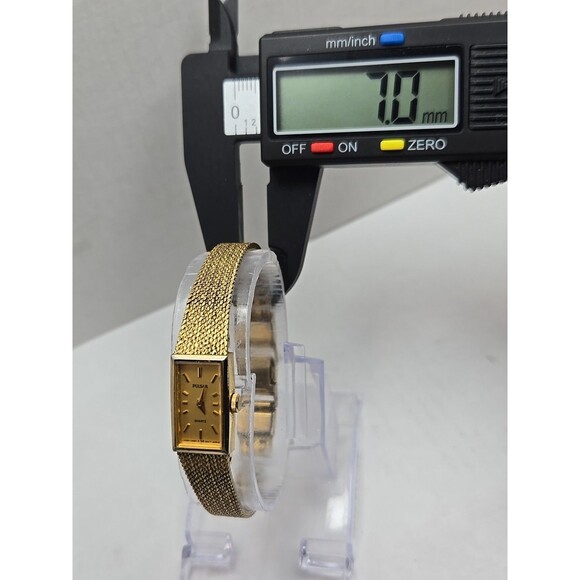 Vintage Pulsar By Seiko V220 5560 Gold Tone Tank Quartz Womens Watch New Battery - Picture 6 of 10